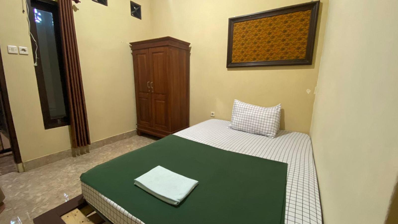 Auberge de jeunesse Good Feeling Banyuwangi à Banyuwangi  Extérieur photo